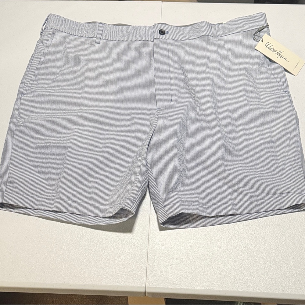 Walter Hagen Men's Gray Pinstripe Shorts